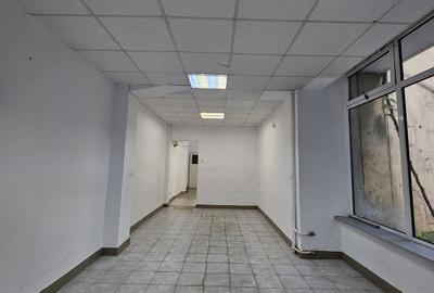 Spațiu comercial, 45 mp în Rogerius