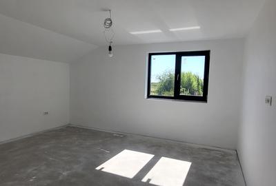 Vanzare Casa Individuala -193 mp - teren 550 mp- Tartasesti- Cartier Nou - 3