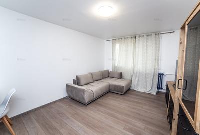 Apartament cu 3 camere decomandat, mobilat în Drumul Taberei