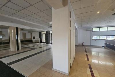 Inchiriere proprietate pretabila birouri/clinica medicala/sala - 2