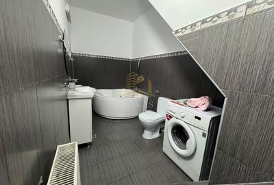 Casa individuală 4 camere + parcare inclusă in preț | Gruia - 12