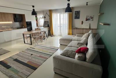 Apartament cu 3 camere semidecomandat, mobilat în Florești