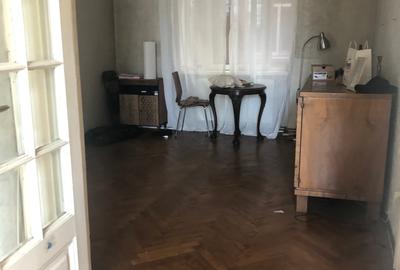 De vanzare apartament 4 camere Kogalniceanu Vis-a-vis Facultatea de Drept - 10