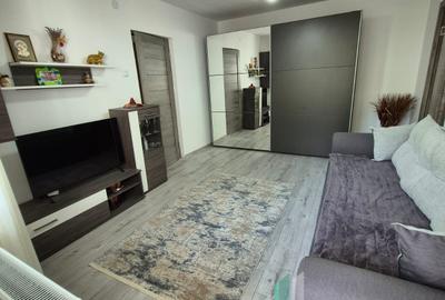 Apartament cu 3 camere semidecomandat în Mănăștur