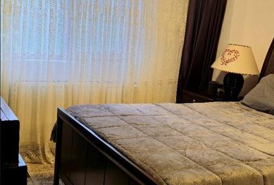Sebastian, Parc, 13 Septembrie, 2 locuri parcare, amenajat, mobilat, utilat - 13