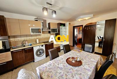 Apartament cu 3 camere decomandat, mobilat în Central