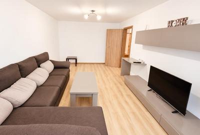 Apartament cu 2 camere decomandat, mobilat în Tractorul