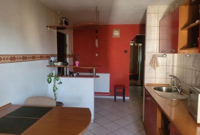 Ap 3 camere / 4/4 /Renovat/ Focșani/VN, Zonă Pompieri - 2
