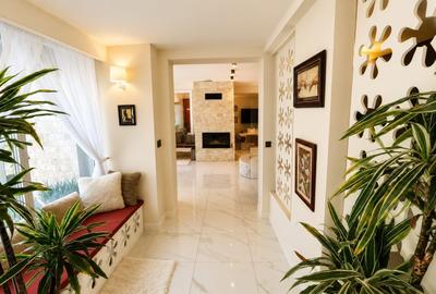 VILĂ INDIVIDUALĂ DE EXCEPȚIE   ·  365.000 € - 9