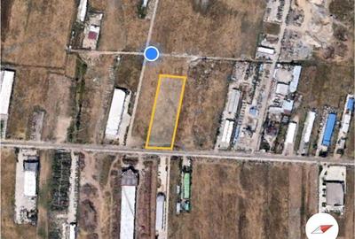 Spațiu industrial, de 10,000 mp, în Central