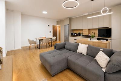 Apartament cu 2 camere semidecomandat, mobilat în Florești