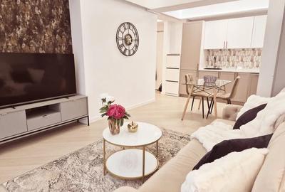 Apartament cu 2 camere semidecomandat, mobilat în Pipera