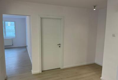 Inchireiz ap 4 camere zona Margeanului sect 5 buc  ! partial mobilat - 2