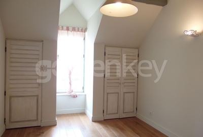 Vila speciala cu gradina superba de 1000mp - 12