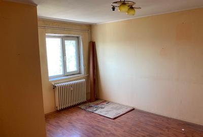 De vanzare apartament 3 camere, str. Daciei, 74 mp GIURGIU - 13