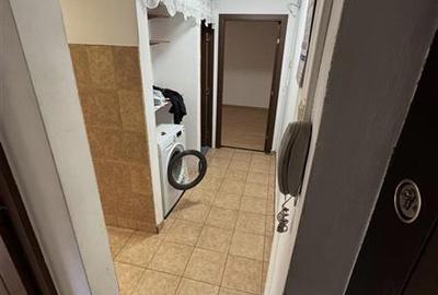 3 camere la etaj 1 in Piata Dacia - 1