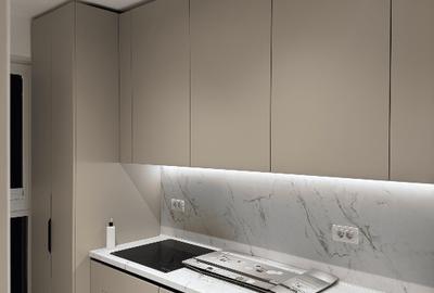 Apartament cu 3 camere semidecomandat, mobilat în Central