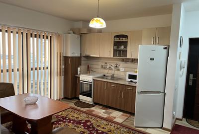Apartament cu 2 camere semidecomandat, mobilat în Mihai Viteazul