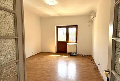 Apartament 4 camere intr-o vila interbelica | CENTRAL | - 1