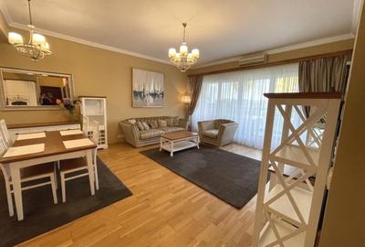 Apartament cu 3 camere semidecomandat în Central