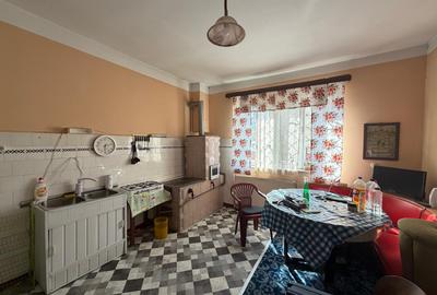 Casa 3 camere - bucatarie - baie - garaj - pivnita - cartier Trei Stejari - 7