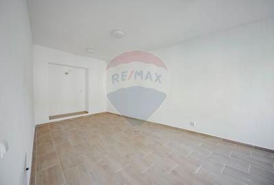 Spatiu Comercial De Vanzare, Ultracentral, Parcul Traian - 4