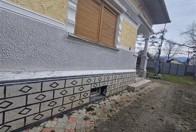 Casa cu doua corpuri si teren Lisa Jud Brasov - 1