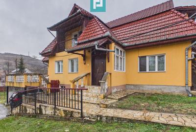 Vilă stil montan, 270 mp, teren 3000 mp - 26