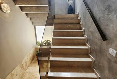 Casă de Lux cu Design Exclusivist – Eleganță, Rafinament și Confort - 33