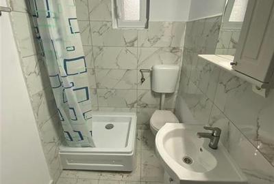 Garsoniera la casa cu curte proprie Centru - 4