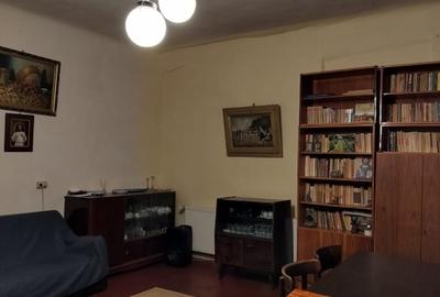 Casa veche - centrul istoric - zona ultracentrala Târgoviște - 14