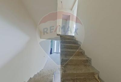 Duplex de 190 mp, în Tăuți, comision 0%. - 6