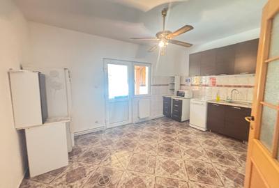 Inchiriez casa  noua  5 camere calea Aradului 1600 euro - 4