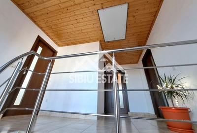 Casa Sibiu cu pivnita si garaj, curte mare - 20