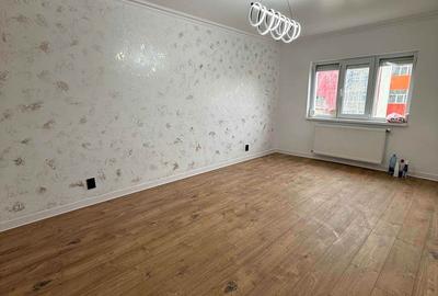 De vânzare apartament 3 camere decomandat Zona Progresul NOU - 7