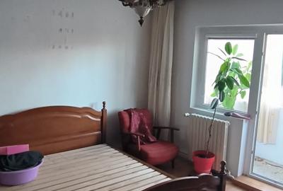 Apartament cu 2 camere decomandat în Năvodari
