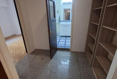 Apartament de inchiriat 3 camere Ultracentral Metrou Universitate L349 - 11