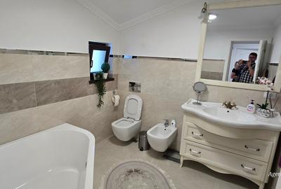 Casa noua cu etaj la Lebada - 10