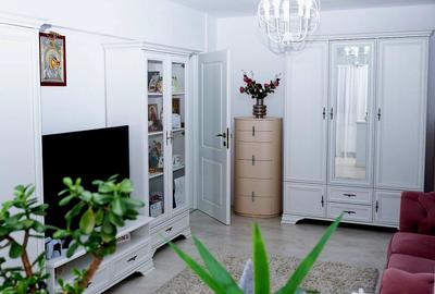 2 camere Eremia , RENOVAT / mobilat / utilat , finisaje superioare ! - 6
