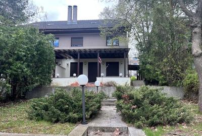 Duplex cu 5 camere în Băneasa