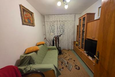 Titan, 5 minute metrou, strandul Cara, pe strada Stanila, bloc H, 4 etaje - 13