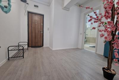 Mamaia Nord(Leon Beach)- 2 camere decomandate mobilat-utilat-98.000euro - 9