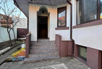 OCAZIE LA VANZARE - CASA CARAMIDA 6 CAMEE - ZONA ICIL - - 19