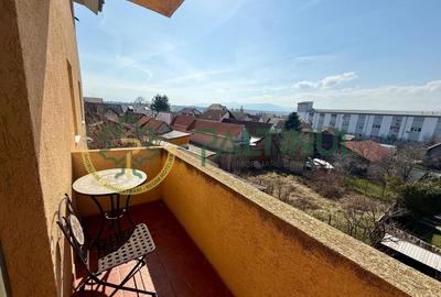 Vânzare apartament 3 camere Turnișor, Sibiu, etaj 2, panoramic, loc de parcare - 1