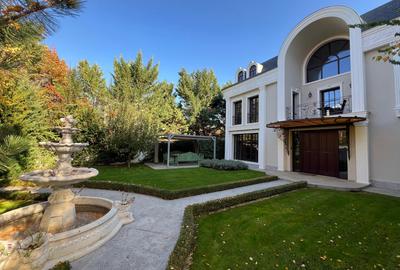 VILA DEOSEBITA / SPATII GENEROASE / CURTE PROPRIE - 58