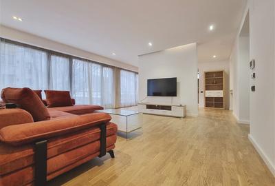 Apartament cu 3 camere semidecomandat, mobilat în Floreasca