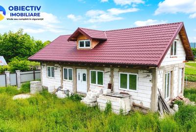 Casă + teren 2335 mp de vânzare – comuna Bodesti - 2
