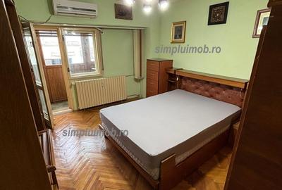 Decomandat 3 Camere Central Decebal - 5