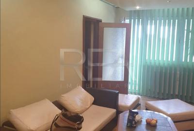 Apartament cu 3 camere circular, mobilat în Drumul Taberei