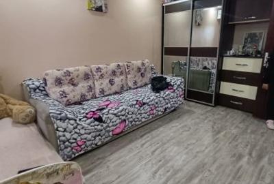 Garsonieră decomandată în CET